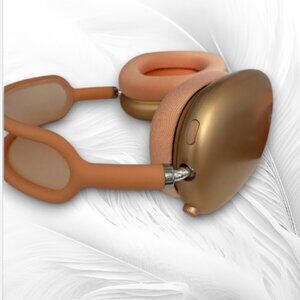 Wireless Over-Ear Headphones with Smart Case